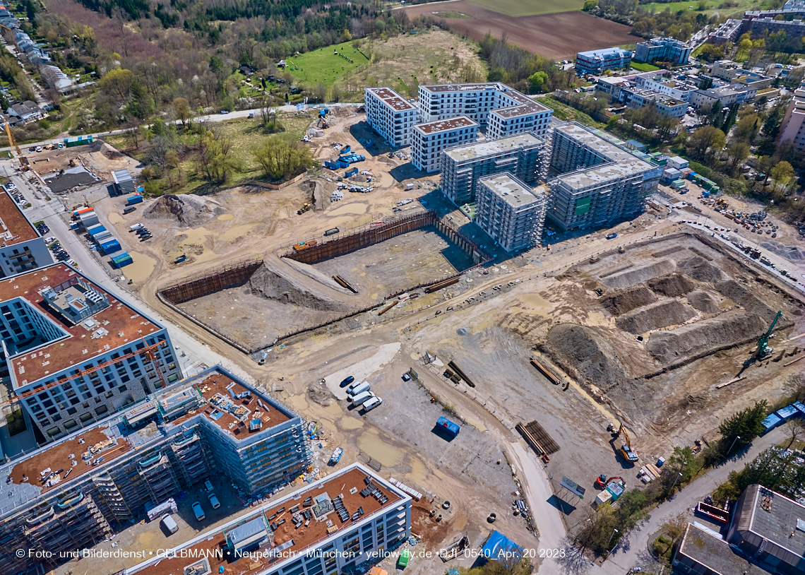 21.04.2023 - Luftbilder von der Baustelle Alexisquartier und Pandion Verde in Neuperlach